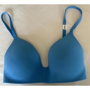 Victoria's Secret Pink Women's Push Up Bra Size 32DD New with Tags Blue
